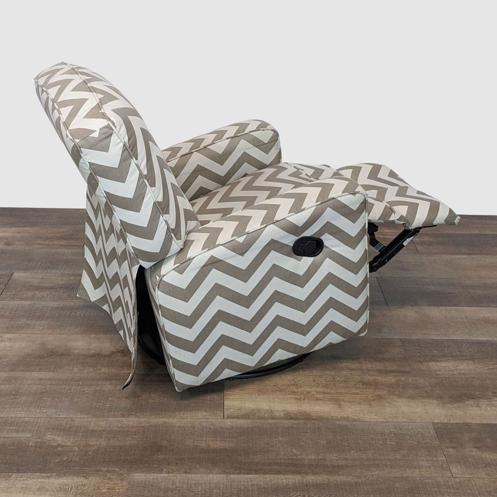 Comfortable Modern Zigzag Patterned Swivel Glider  Recliner Chair