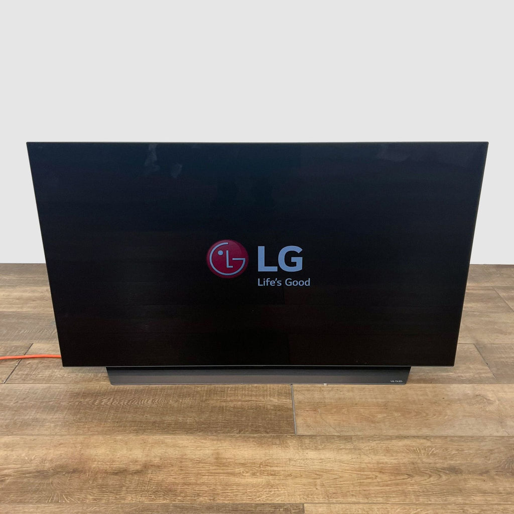Sleek LG HD TV with Smart Features and Art Display Mode