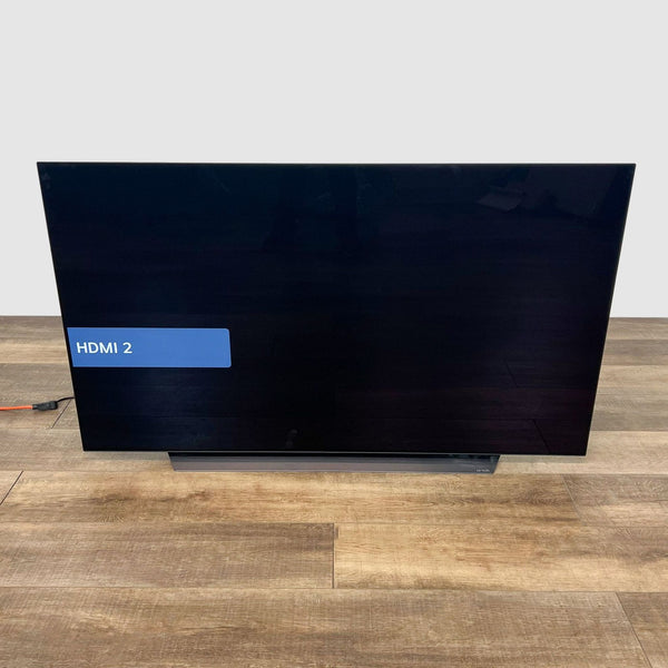 LG flat-screen TV with HDMI input displayed, ideal for modern home entertainment.