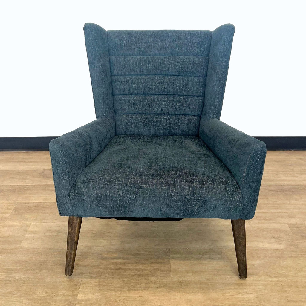 the [ unused0 ] chair in blue