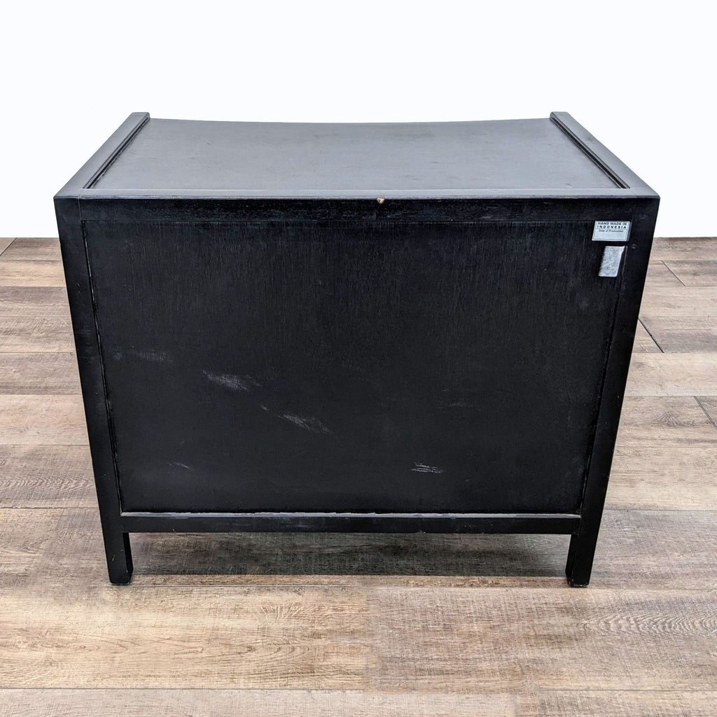 Black Curved Front 3-Drawer Dresser