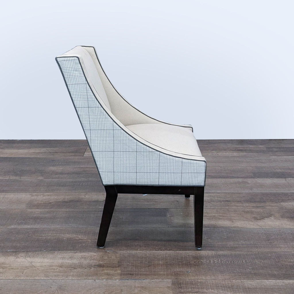 the [ unused0 ] chair is a modern take on the classic design of the [ unused0