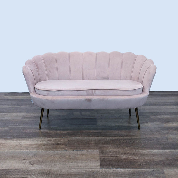the [ unused0 ] sofa in a pink velvet