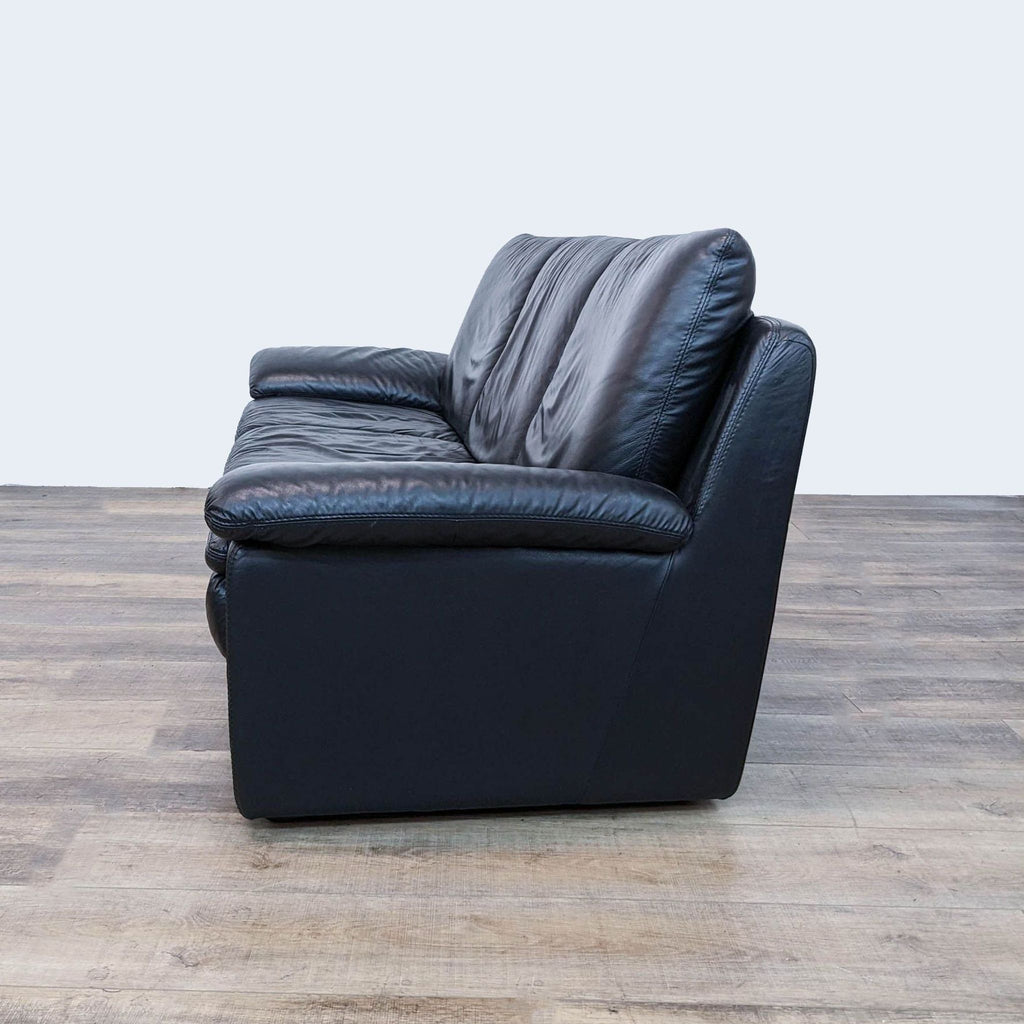 Black Leather 3-Seat Sofa made in Italy