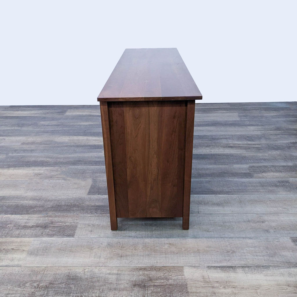 Stickley 7-Drawer Dresser in Rich Wooden Finish