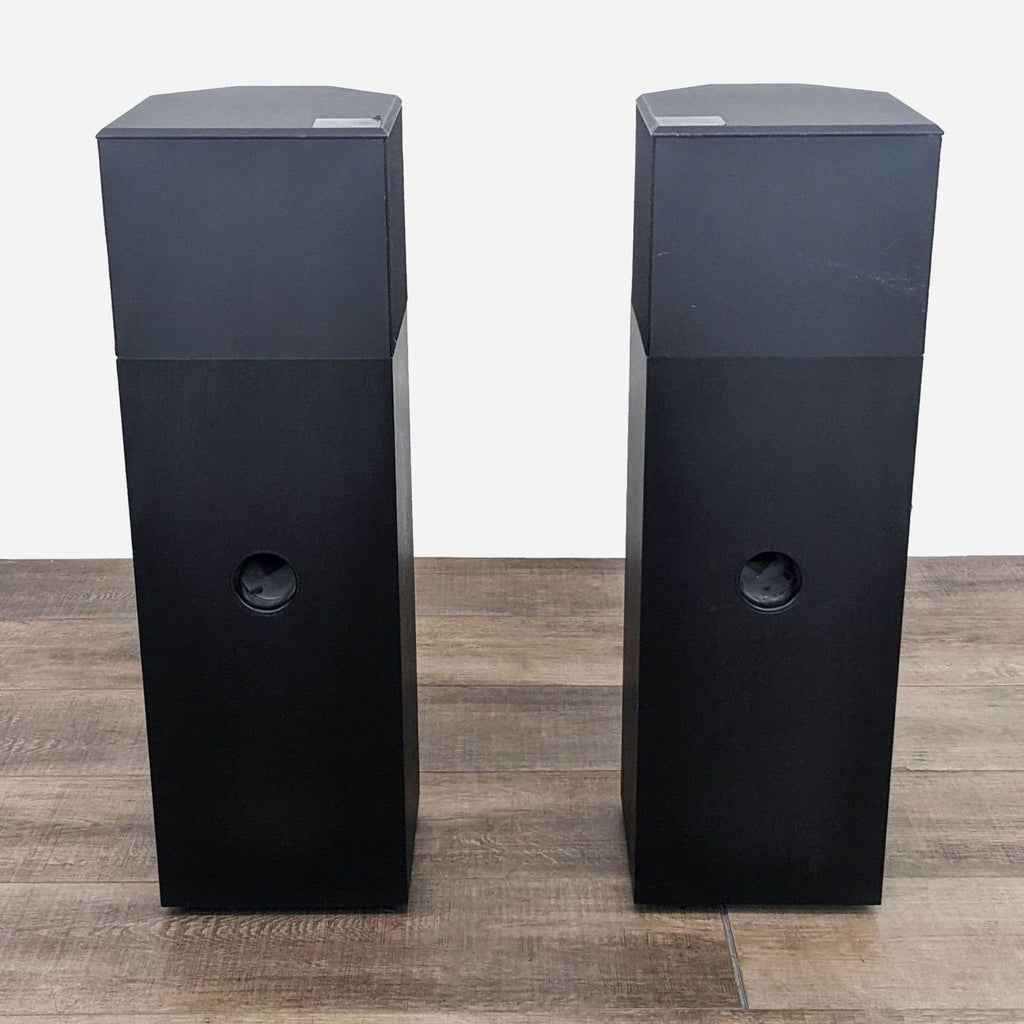 Bose 701 Freestanding Black Floor Speakers - Pair