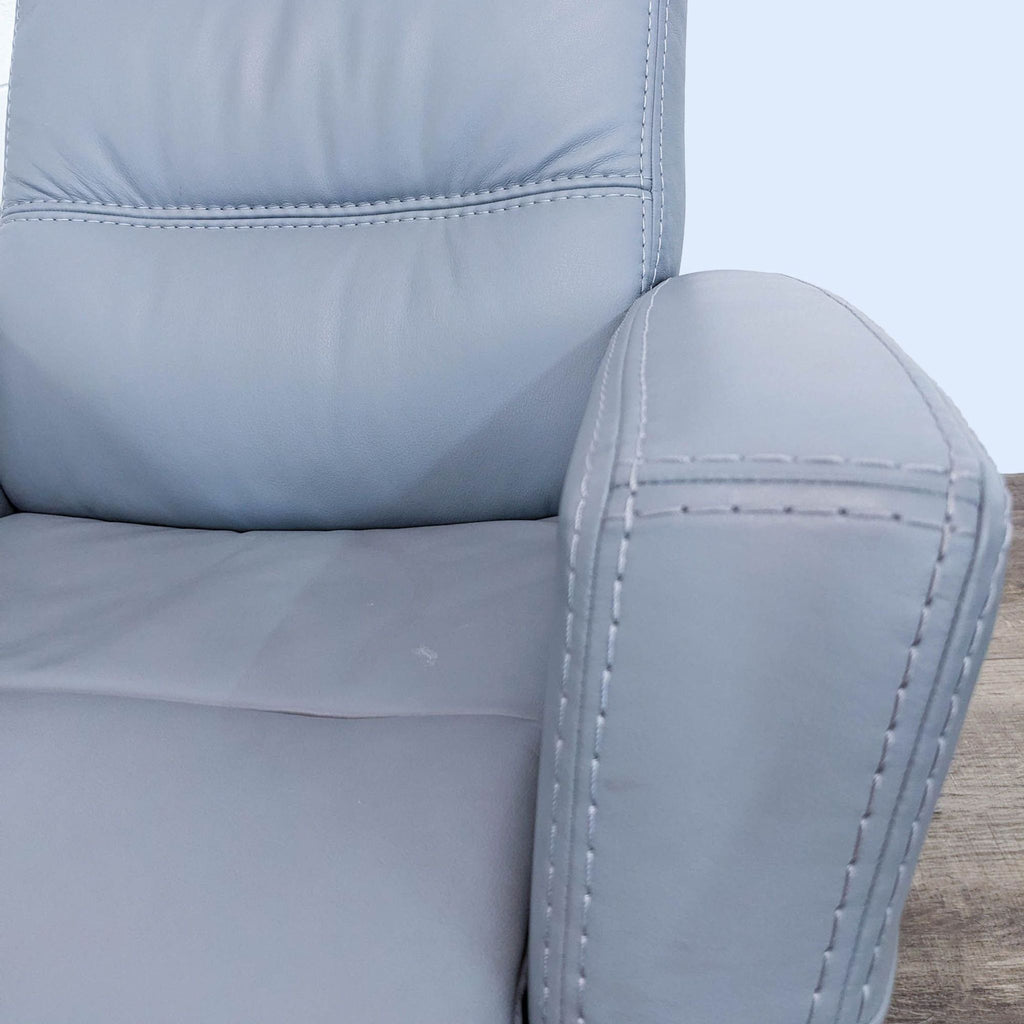 IMG Comfort Divani Leather Manual Swivel Recliner