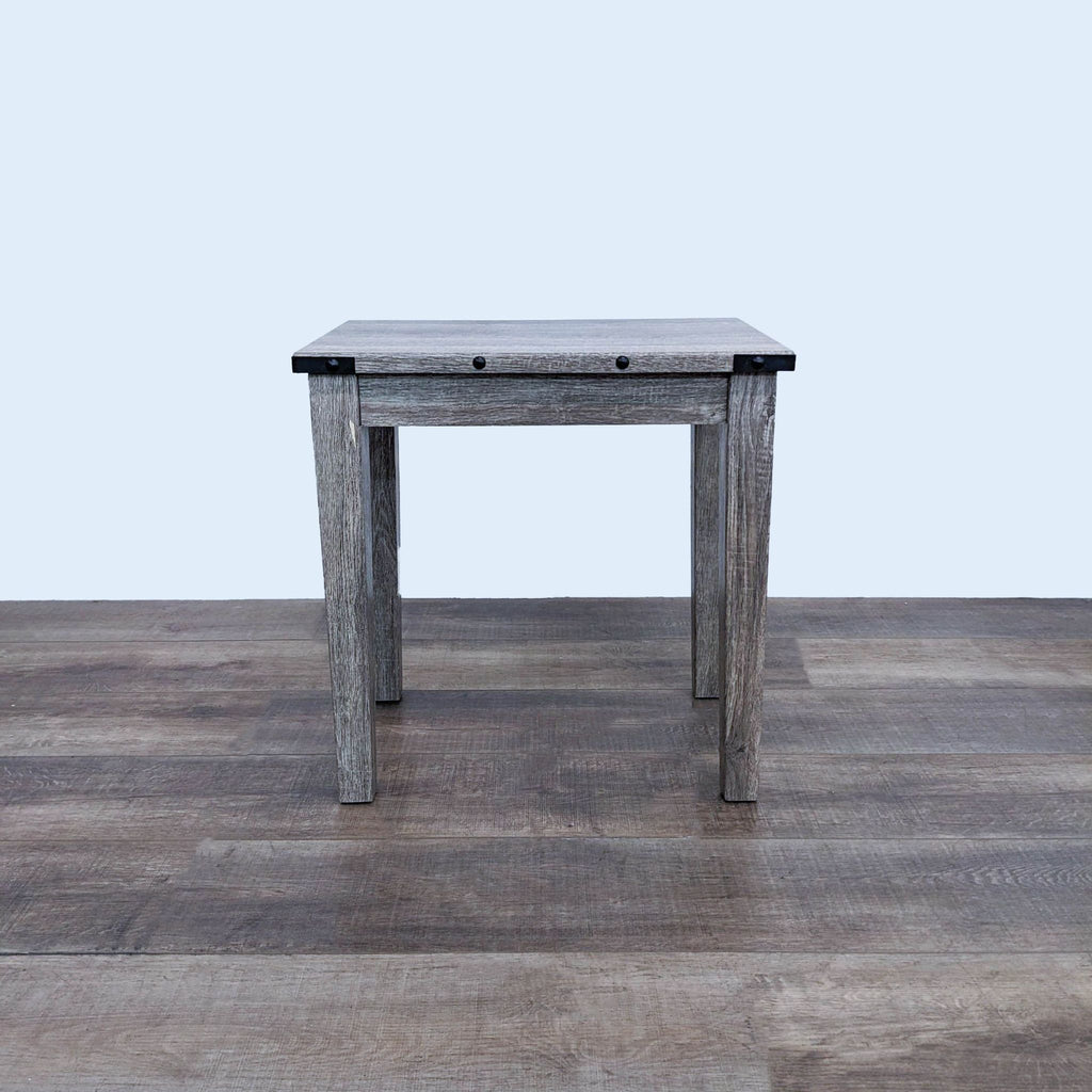 the [ unused0 ]'s table - grey