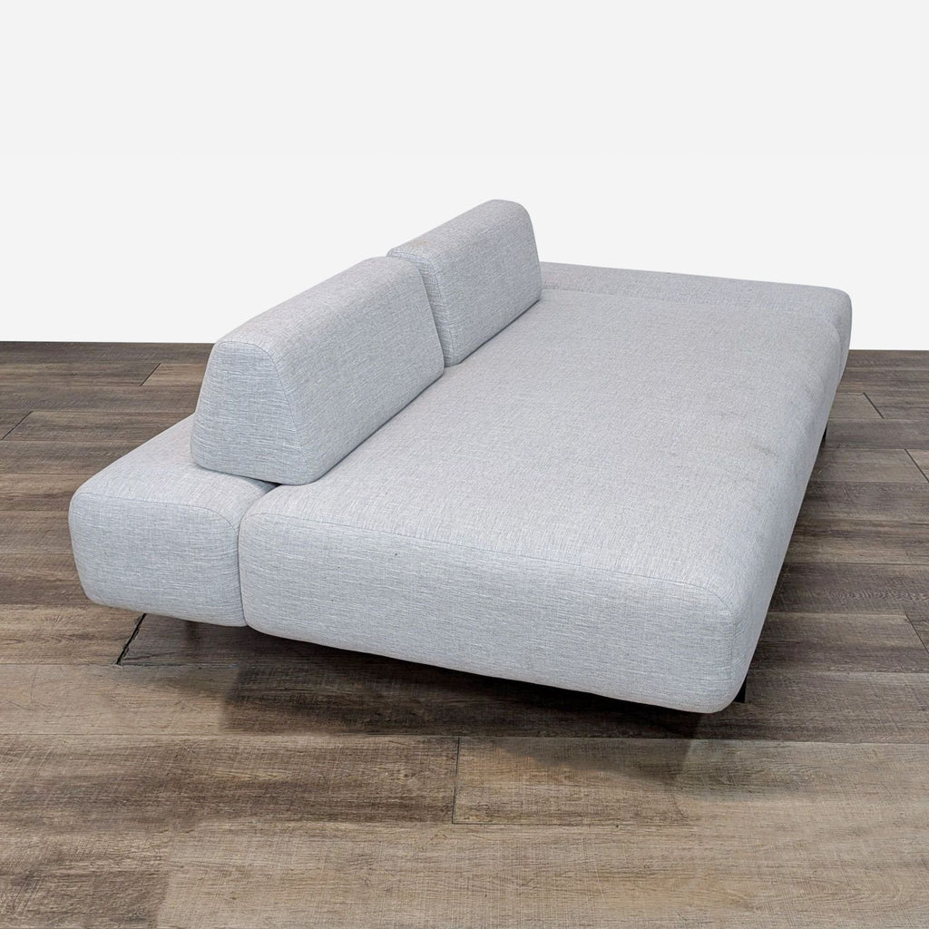 the [ unused0 ] sofa by [ unused0 ]