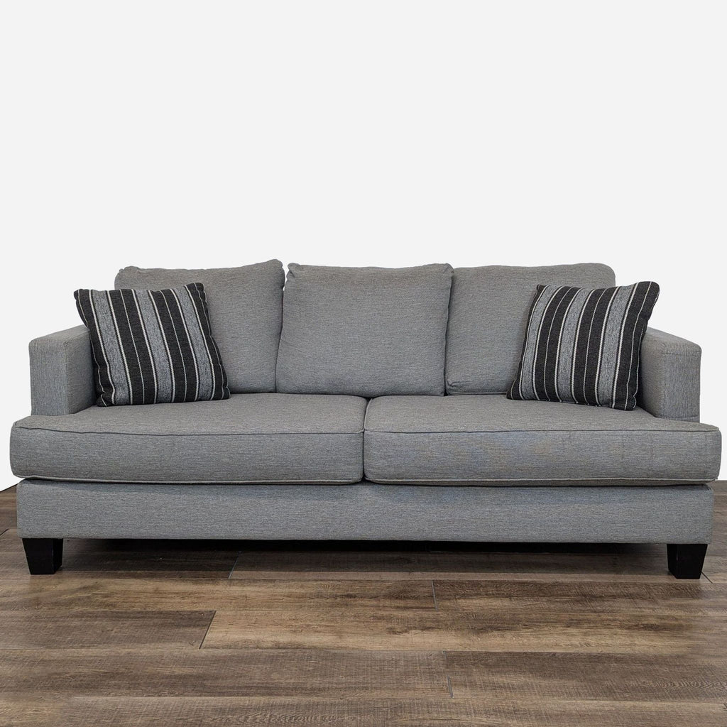 the [ unused0 ] sofa is a modern, contemporary sofa with a modern design.