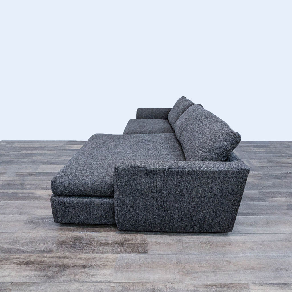 Crate & Barrel Compact Lounge Sectional With Chaise