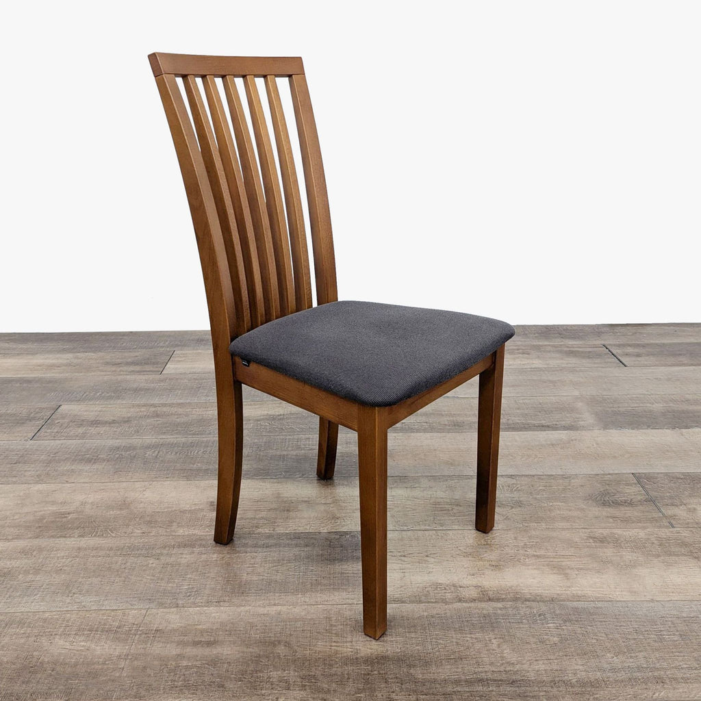 Lobby SM#66 Scandinavian Dining Chair