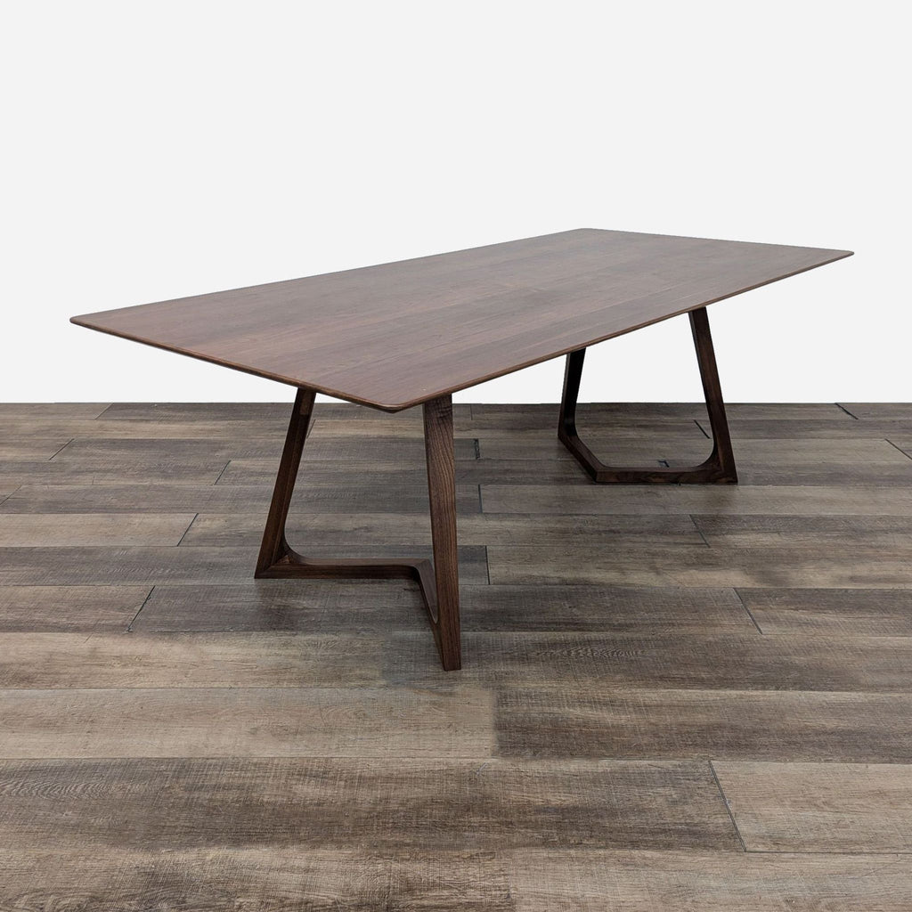 a [ unused0 ] coffee table