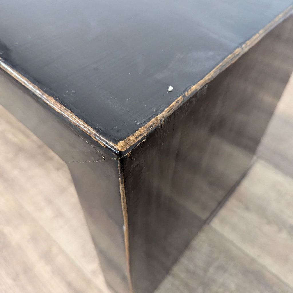 Black High Gloss Bench