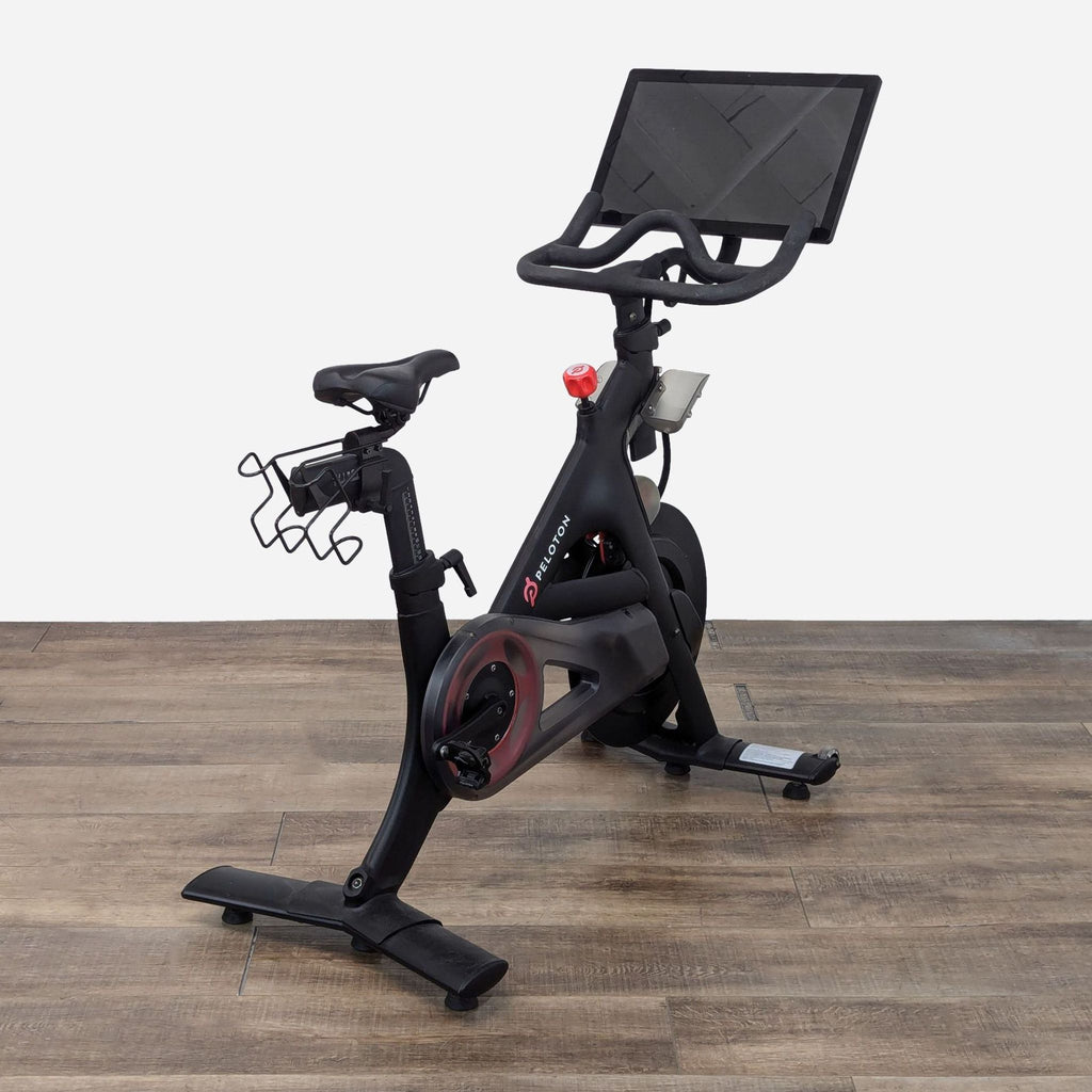 Peloton Exercise Bike with LCD Screen - PLTN RB1VQ