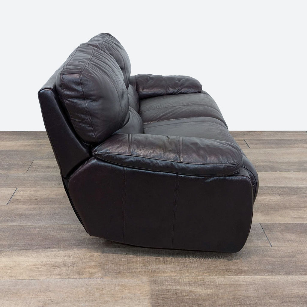 a leather sofa in the style of [ unused0 ]