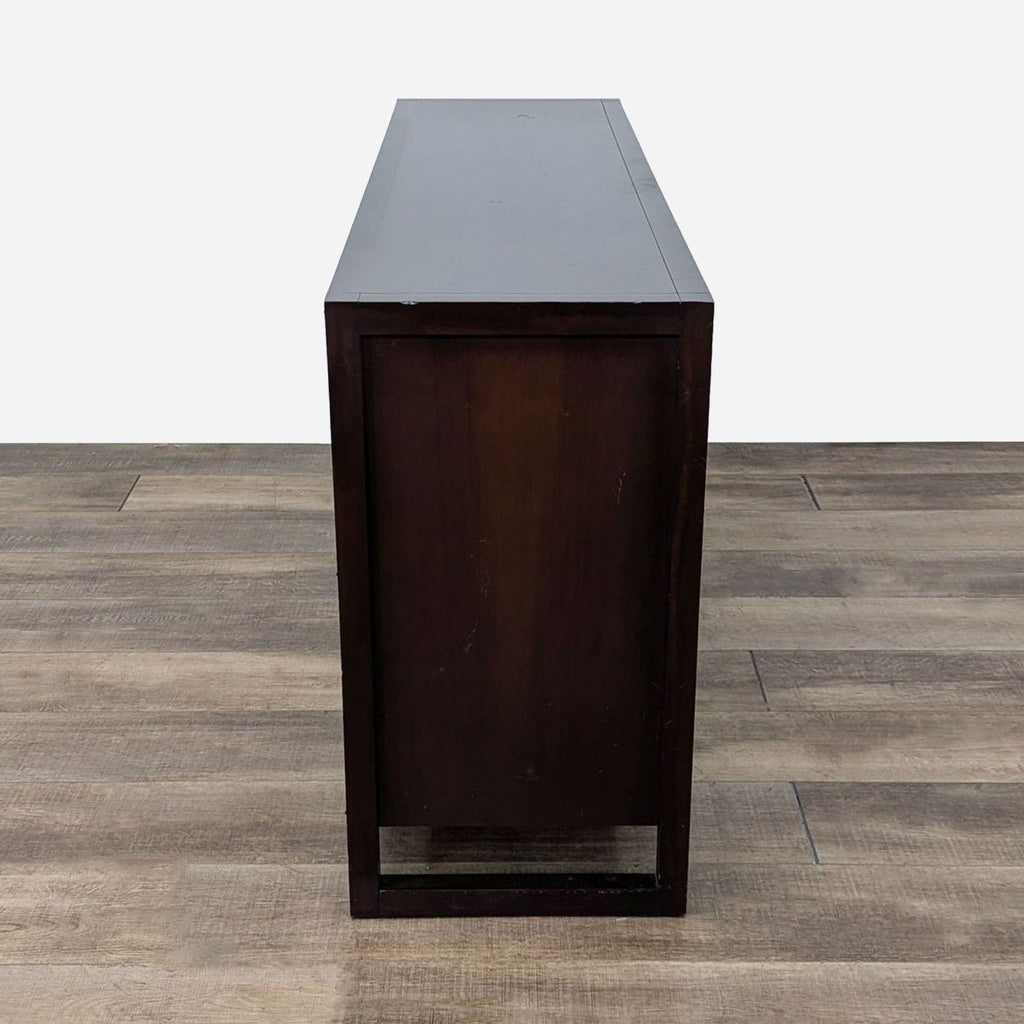 Casana Furniture Contemporary 7 Drawer Dresser