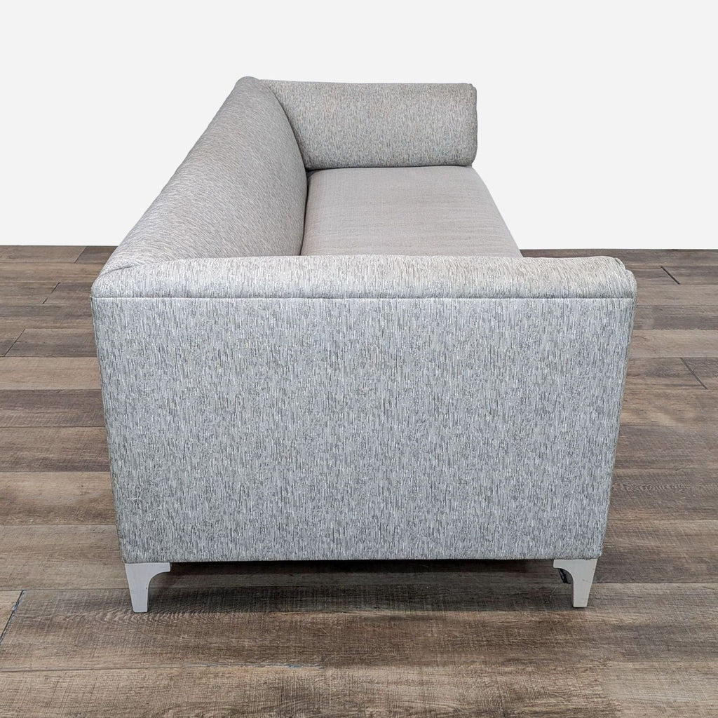 the [ unused0 ] sofa is a modern, contemporary design with a modern twist.