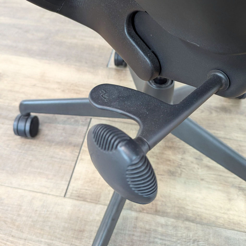 Herman Miller Mirra Task Chair