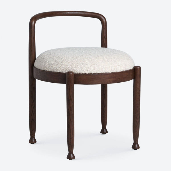 a [ unused0 ] chair with a white seat and a white seat.