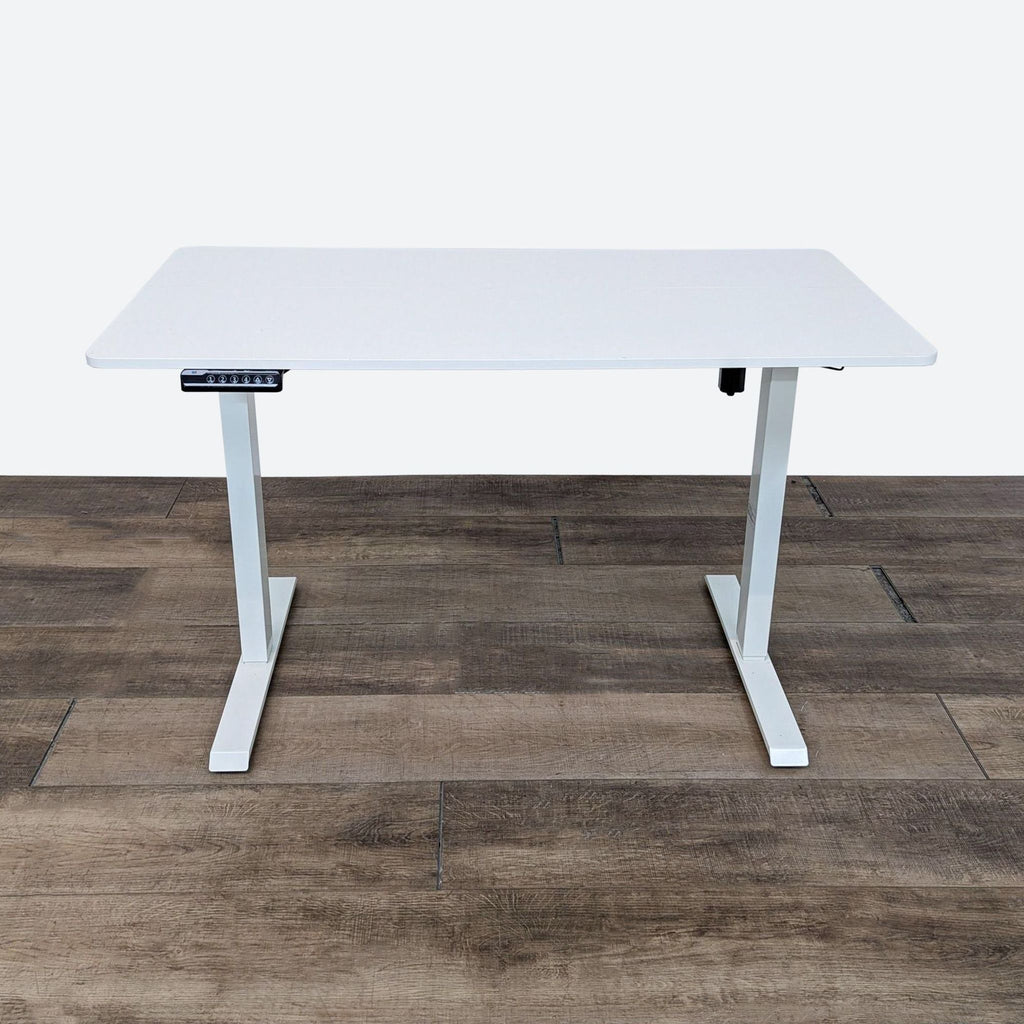 the white desk is a simple, modern design that can be used as a desk.