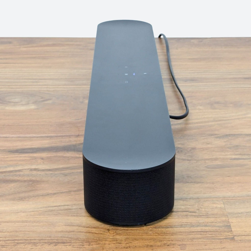 the speaker is a small speaker that can be used to connect to other devices.