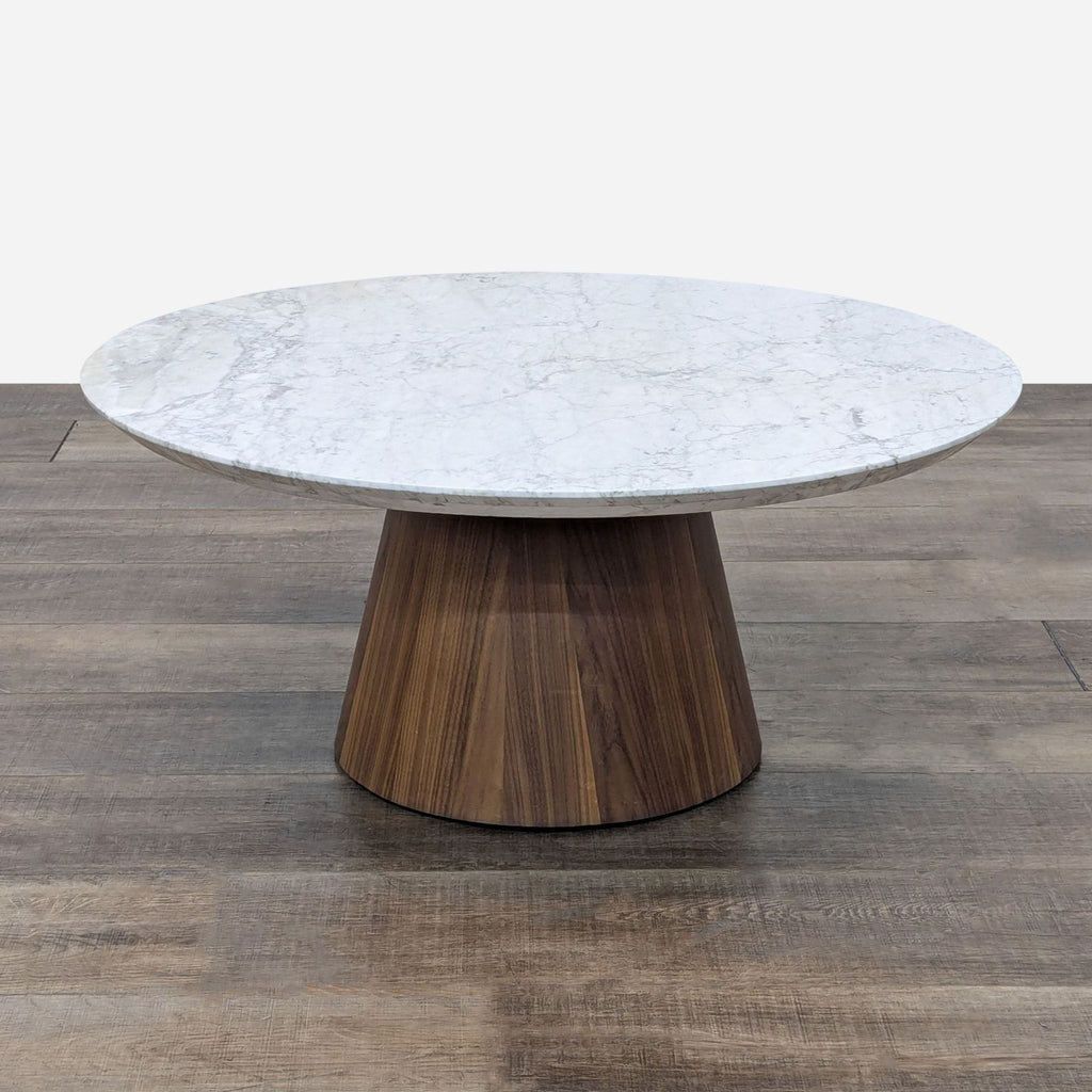 the marble table by [ unused0 ]