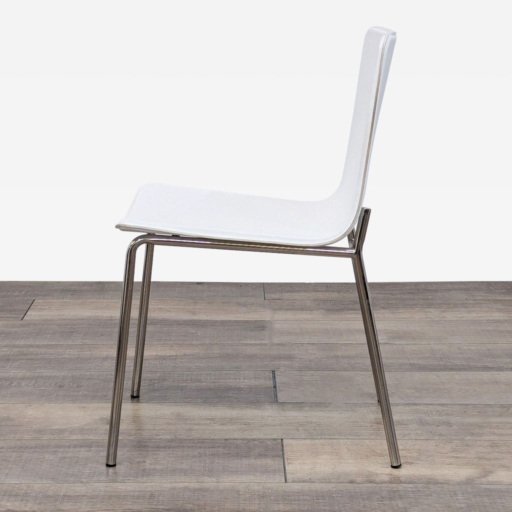 the [ unused0 ] chair is a modern design with a modern design.