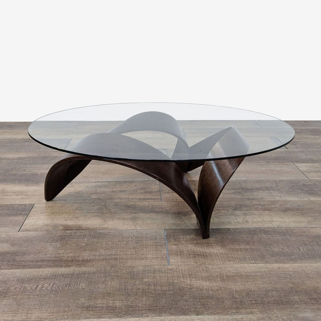 ##0 ]'s ` ` the chair'' is a coffee table designed by [ unused0