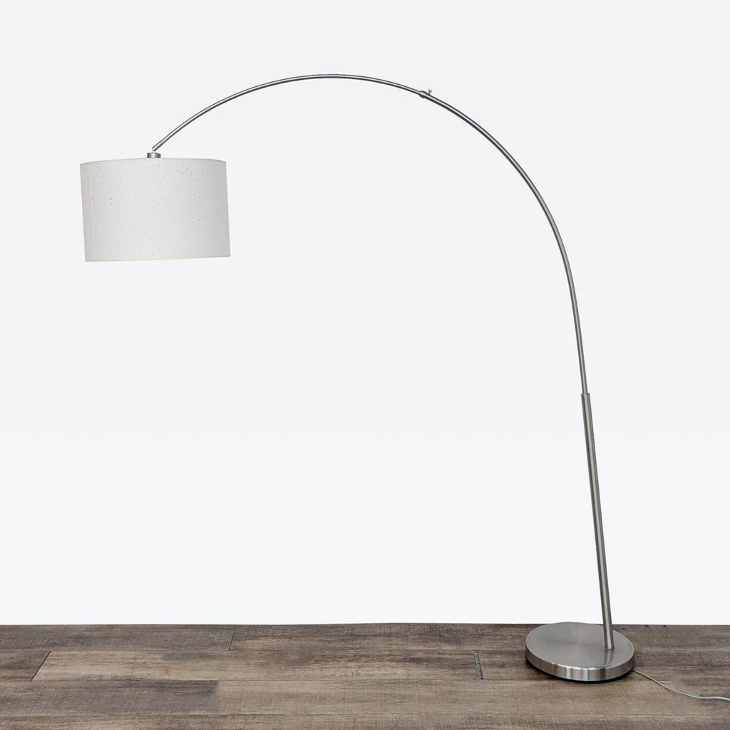 the modern adjustable floor lamp is a modern, modern, and stylish piece that can be