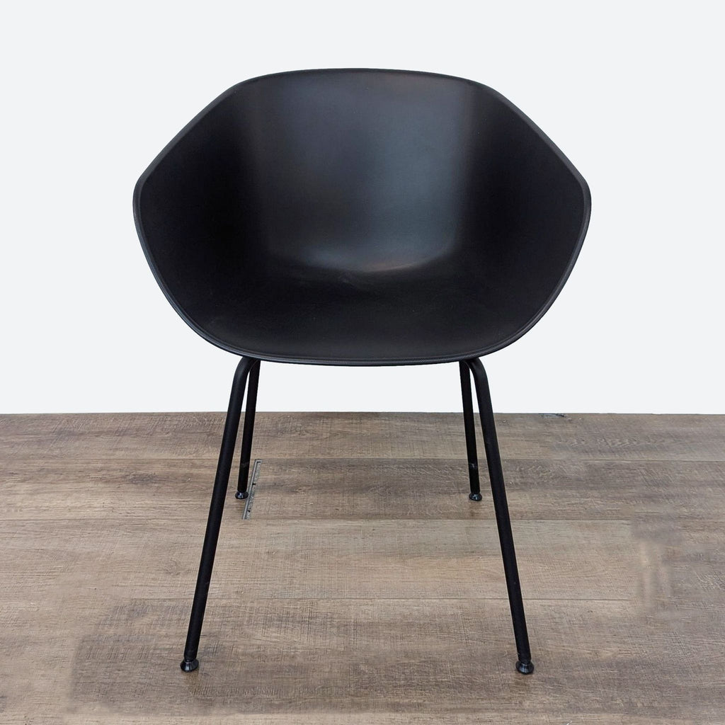 [ unused0 ],'a chair for [ unused0 ] ', 1960, [ unused