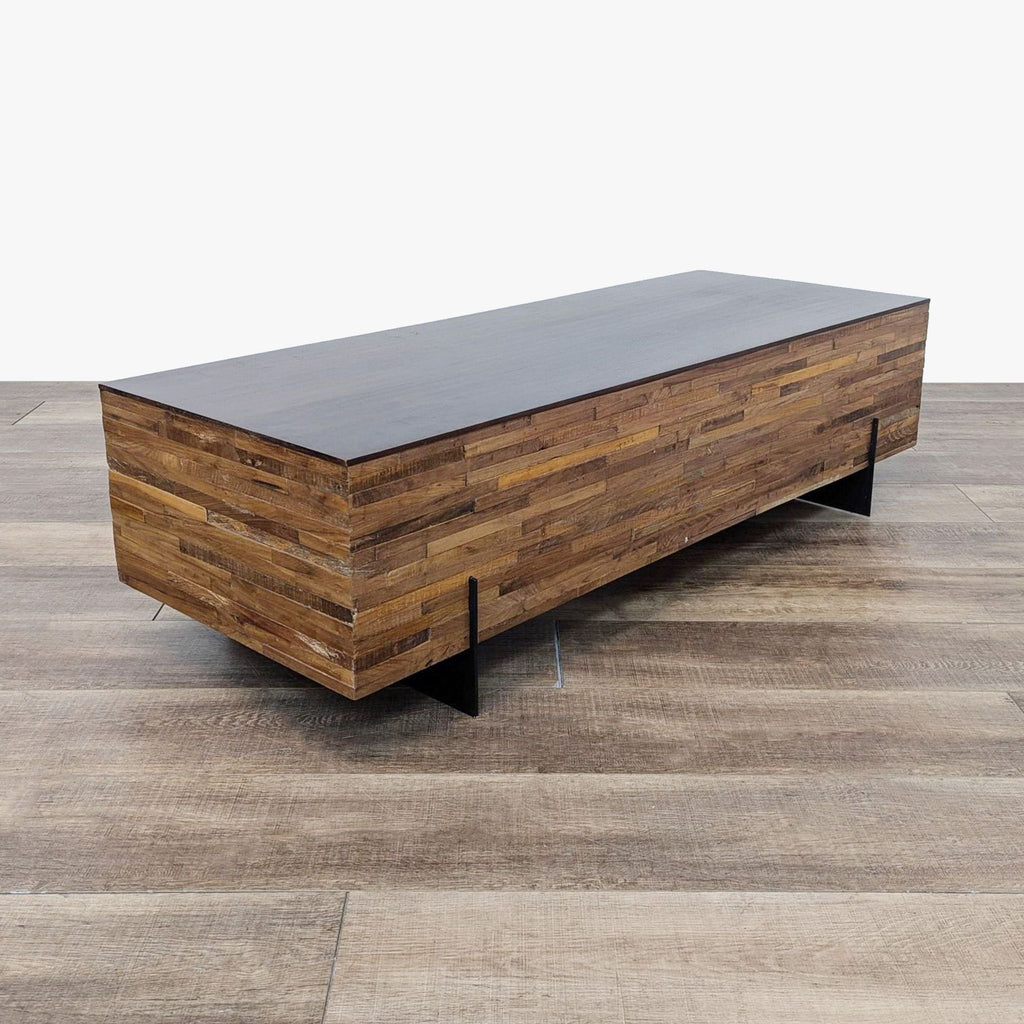 the [ unused0 ] coffee table