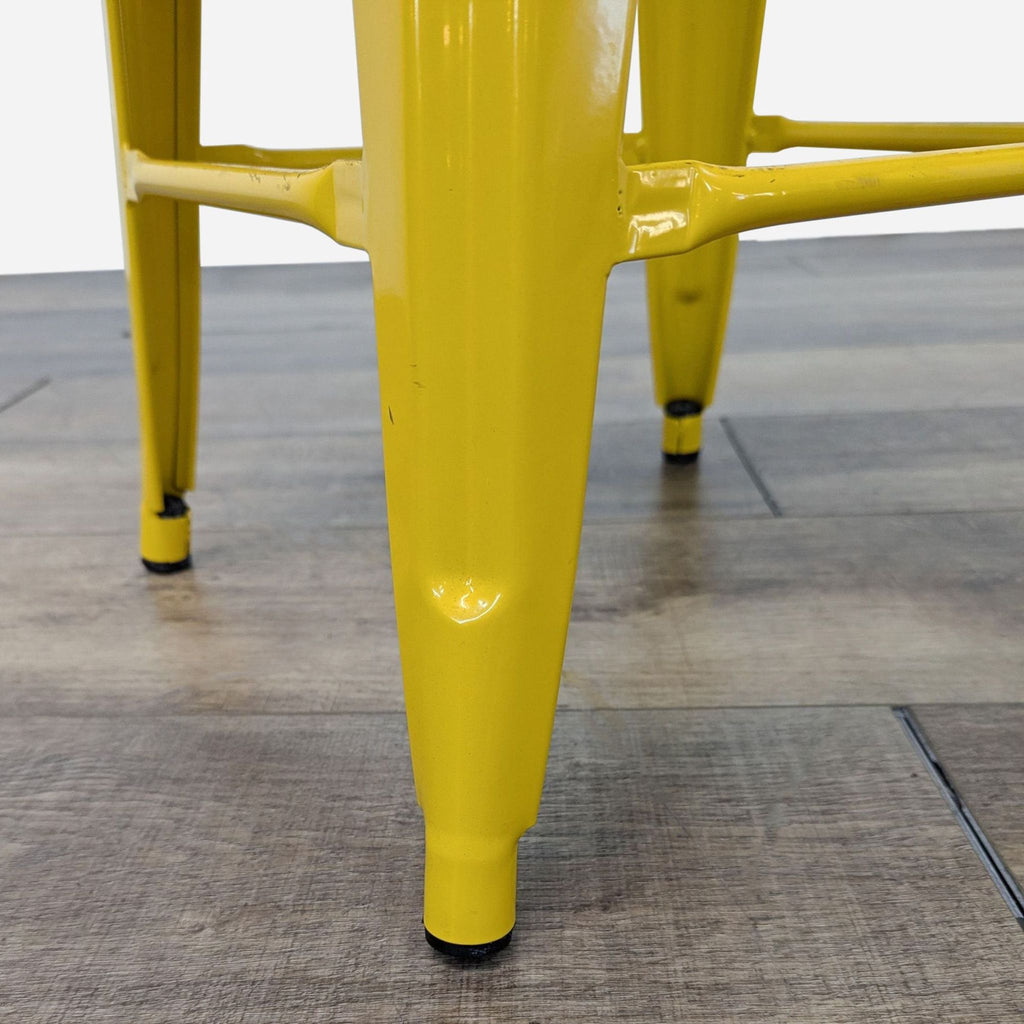 the [ unused0 ] table is a modern, contemporary design with a modern twist.