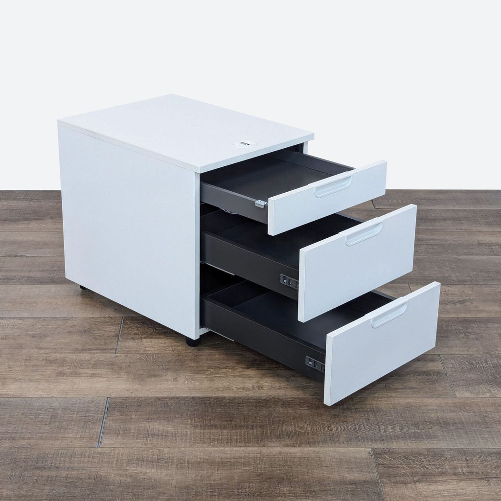 the cube white desk with drawers