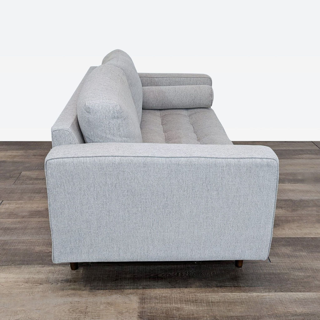 Oliver Space Breuer Modern Sofa