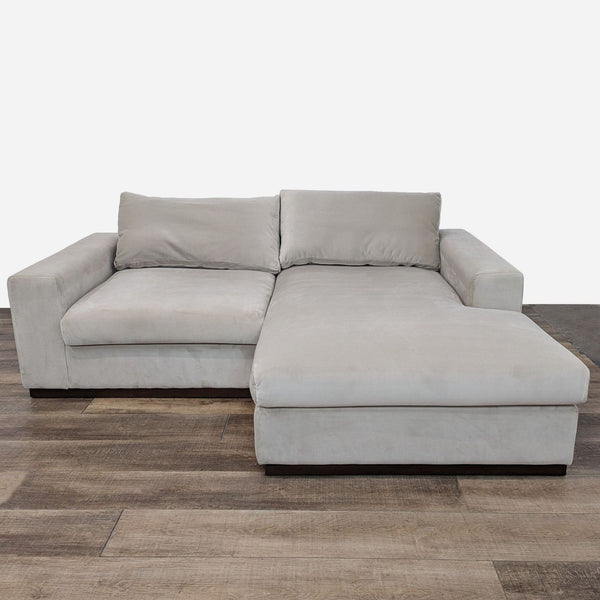 the [ unused0 ] sofa is a modern design with a modern design.