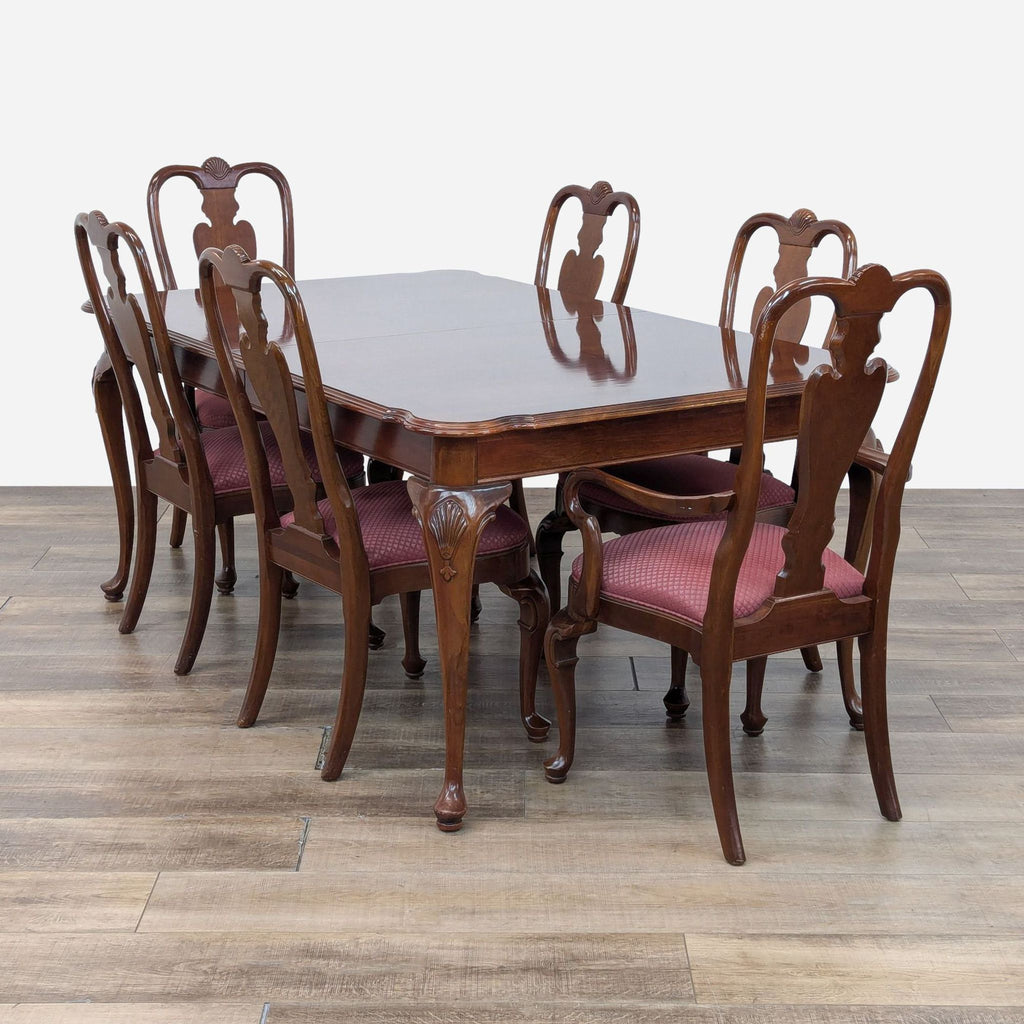 Classic Extendable 7-piece Cherry Dining Set