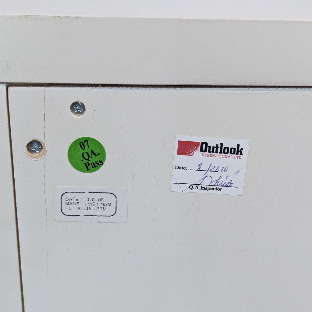 Pottery Barn Beadboard 5-Drawer Dresser