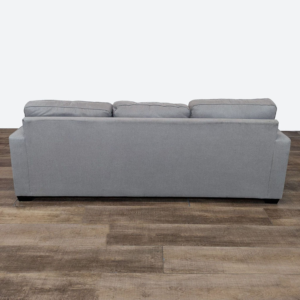 Modern Gray Sectional Sofa with Chaise