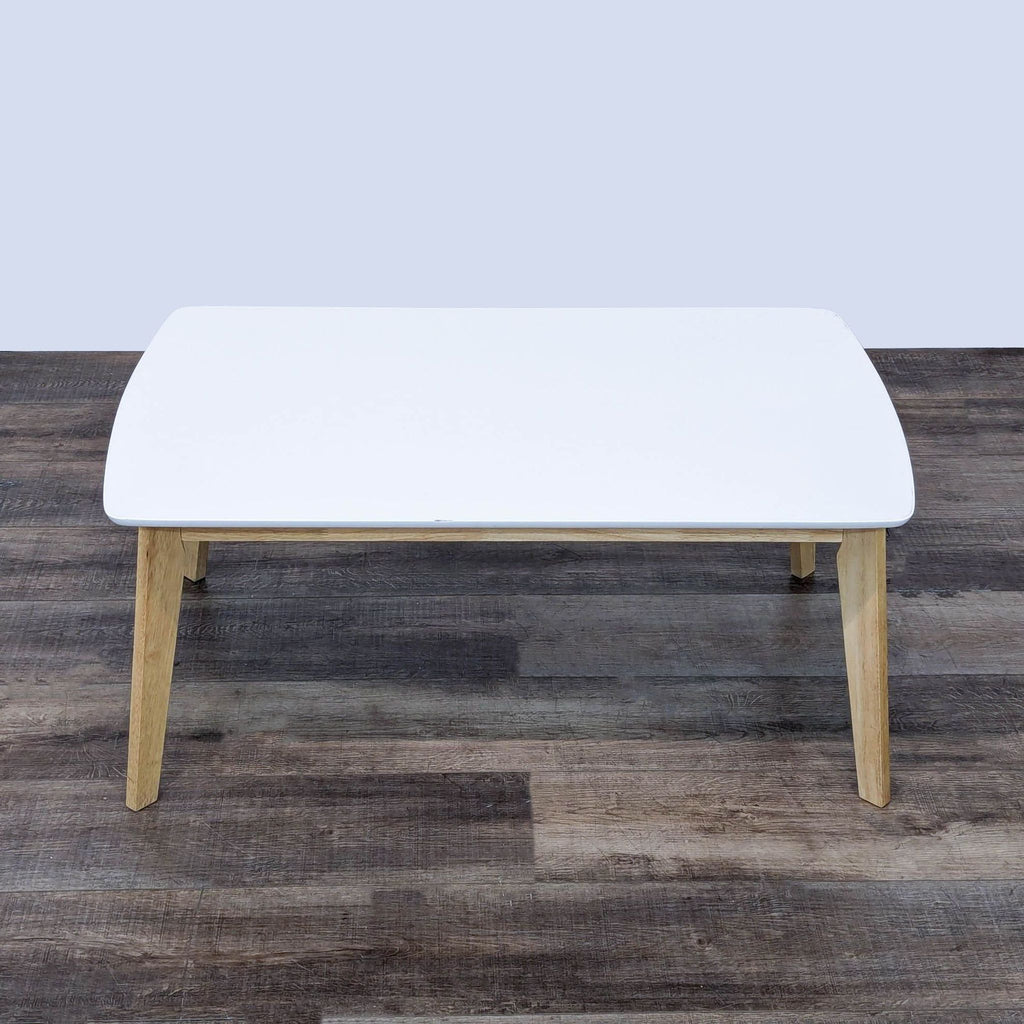 the [ unused0 ] coffee table