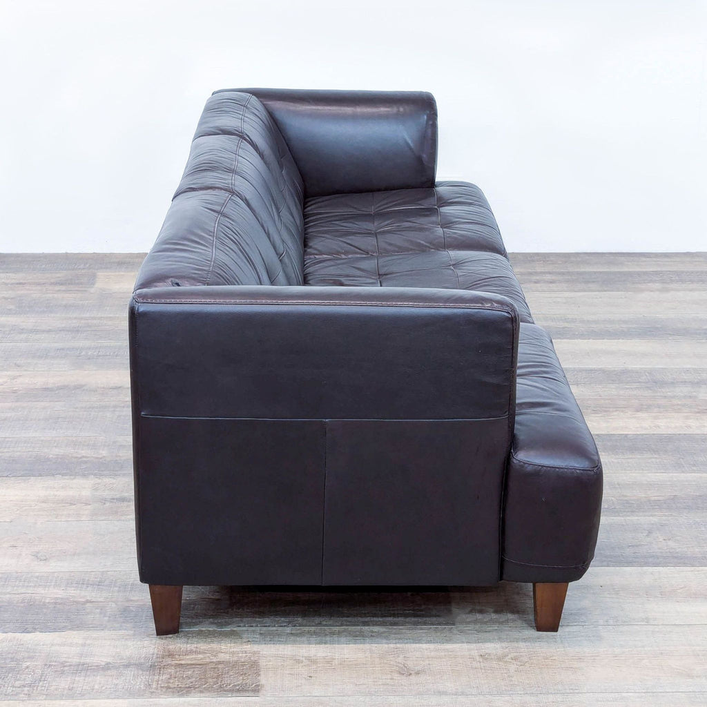 the [ unused0 ] leather sofa