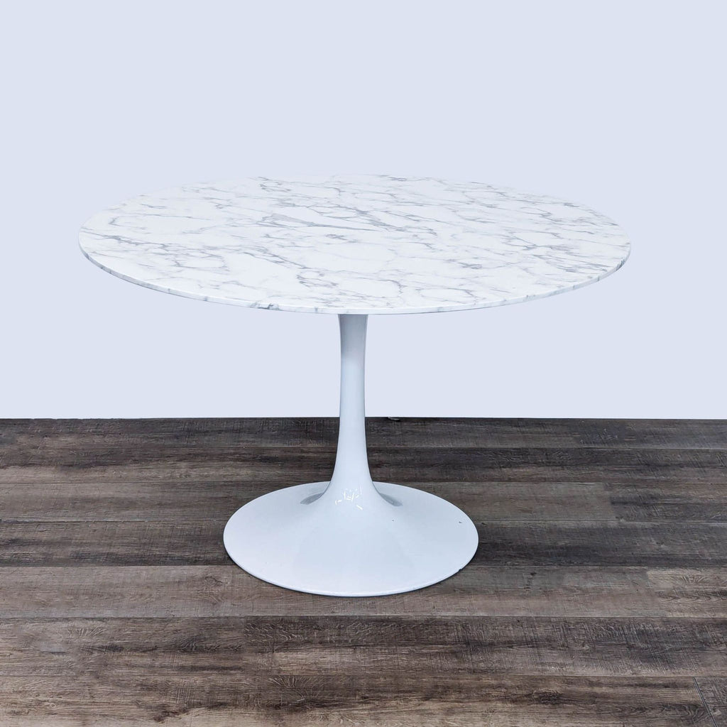 Poly and Bark Daisy Round Marble Dining Table