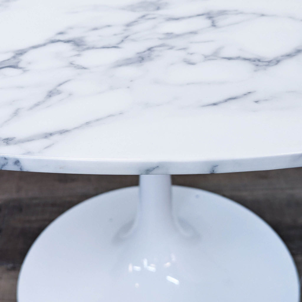 Poly and Bark Daisy Round Marble Dining Table