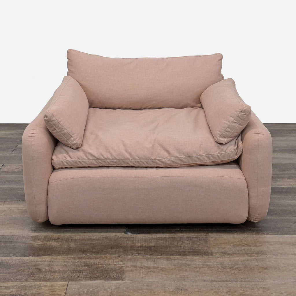 the [ unused0 ] chair is a soft, comfortable, and comfortable chair. it has a