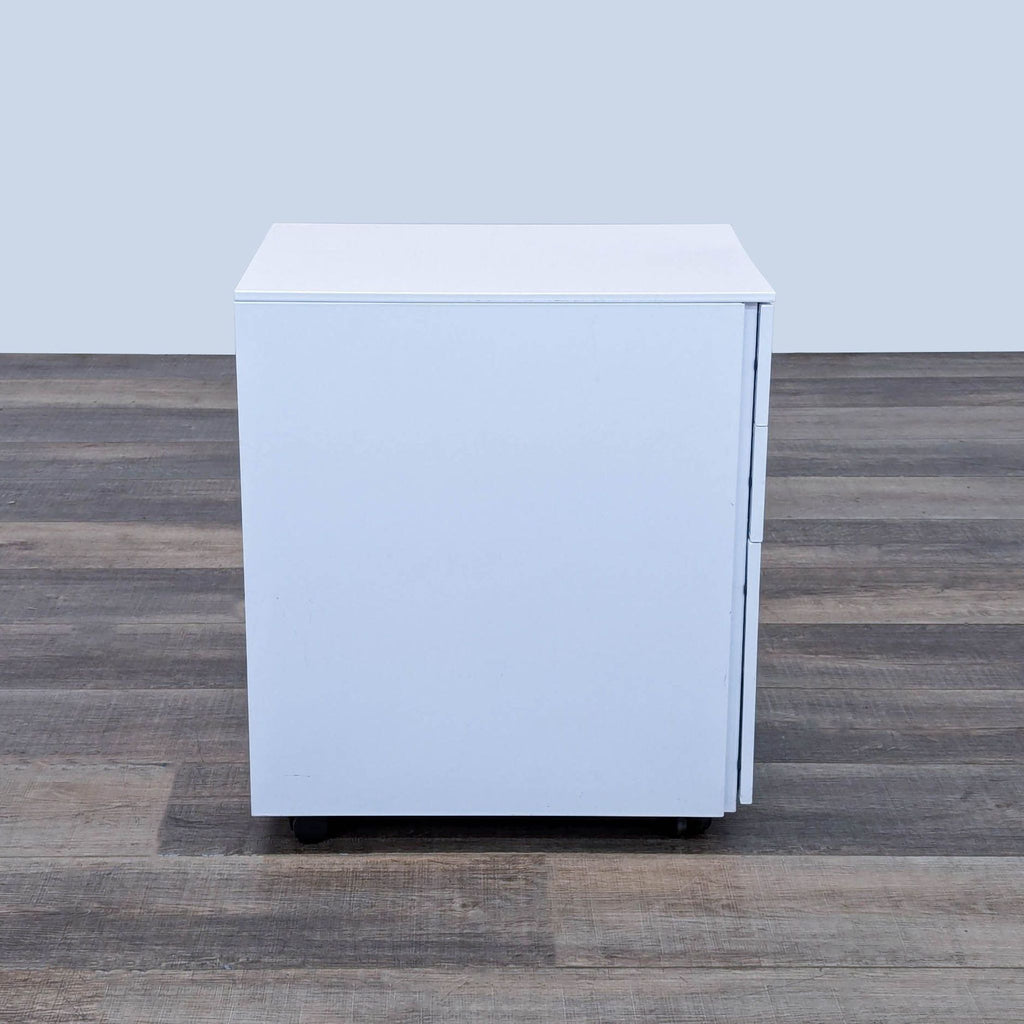 Mobile 3-Drawer Metal File Cabinet