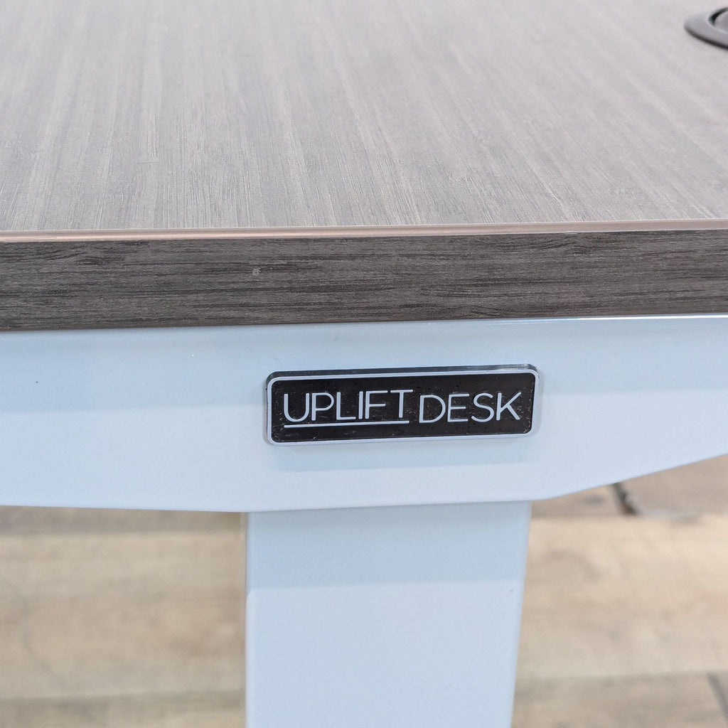 Uplift Standing Desk