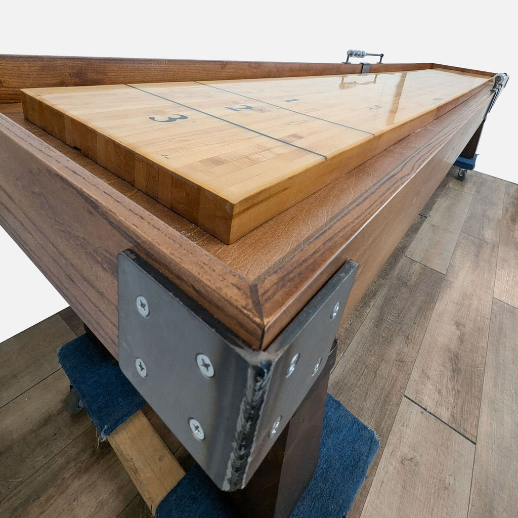 the table top is made from a walnut veneer.