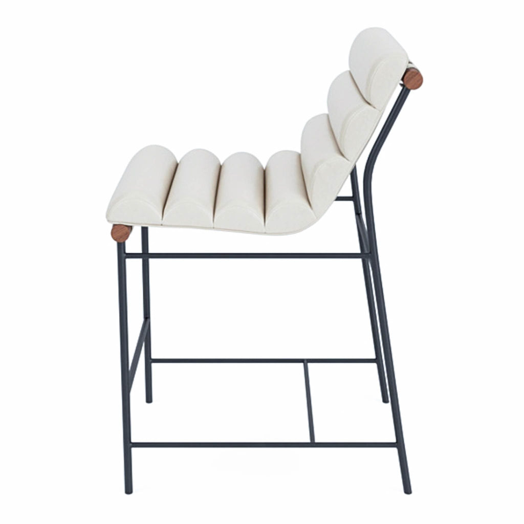 the [ unused0 ] chair is a modern take on the classic design of the [ unused0