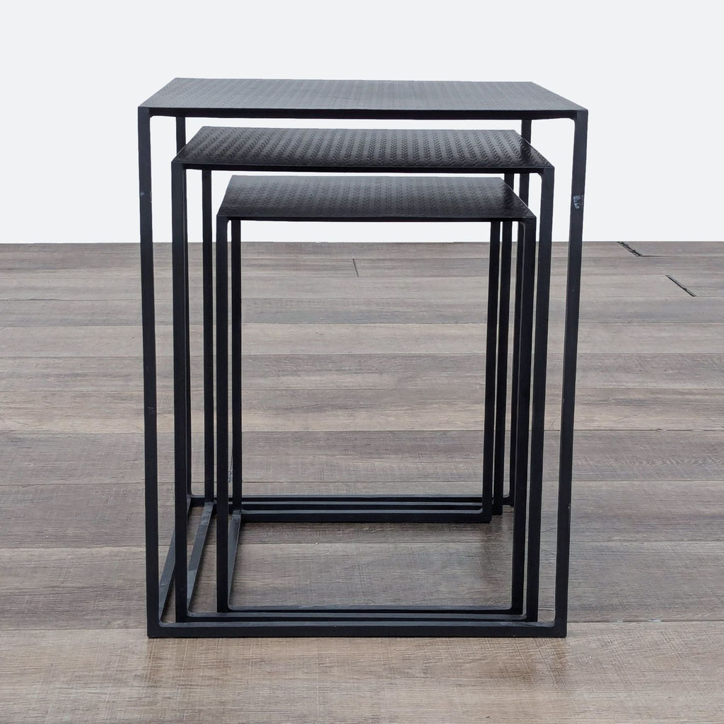 Minimalist Metal Nesting Tables