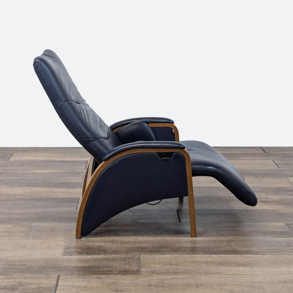 Backsaver Zero Gravity Danish Modern Leather Recliner